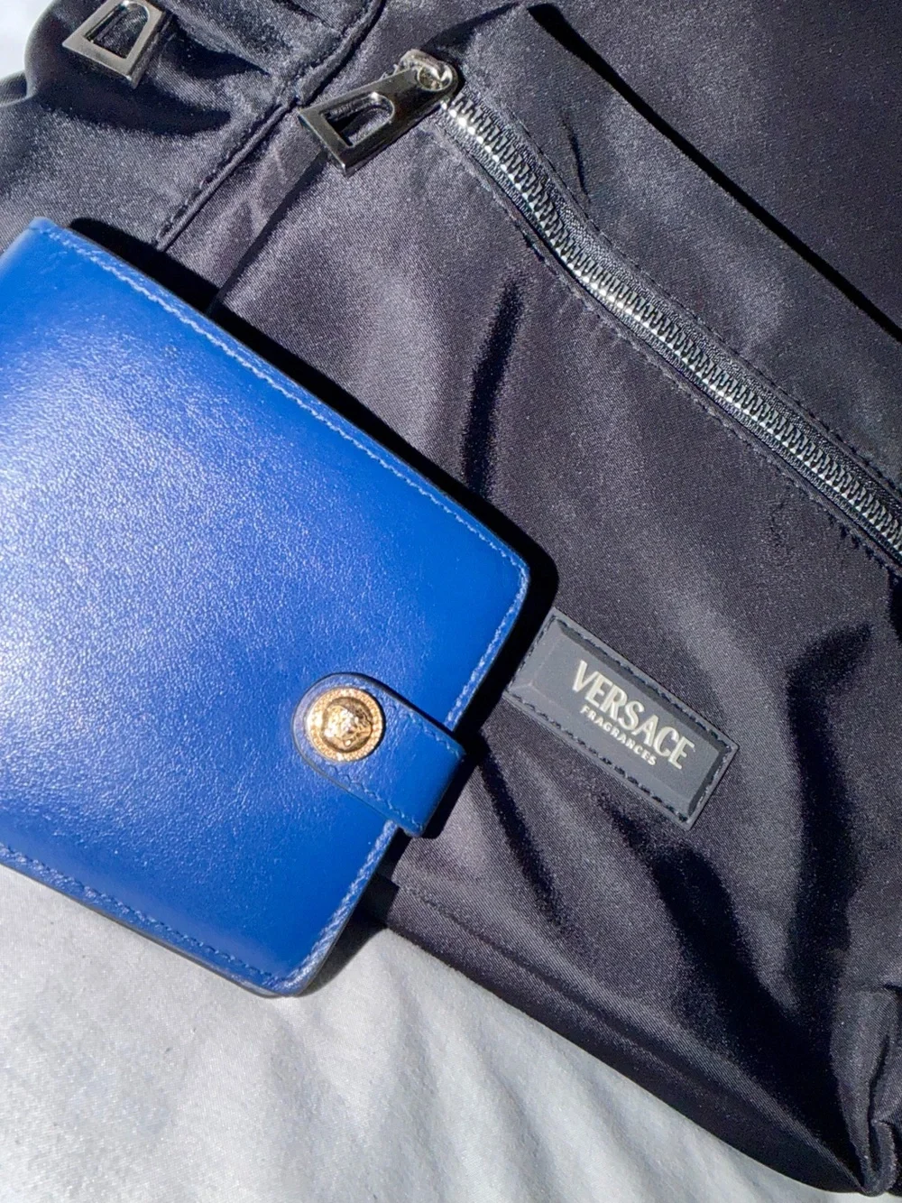 Pre-Loved VERSACE Men’s Blue Wallet + Black Nylon Drawstring Backpack (Unused!)